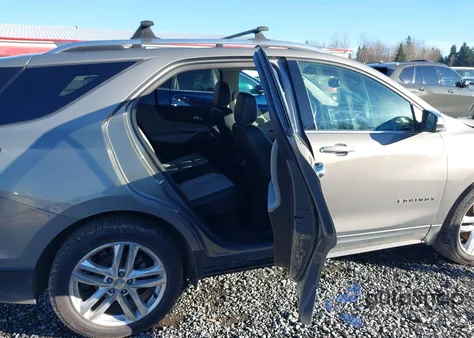 2018 Chevrolet Equinox Premier z USA, uszkodzony, nr VIN 3GNAXWEX4JS520423